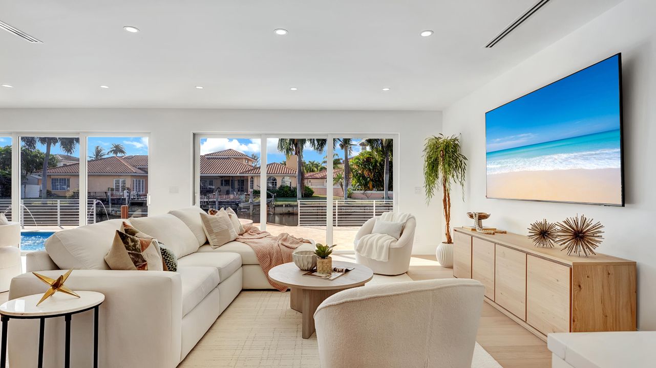 For Sale: $3,650,000 (4 beds, 4 baths, 3835 Square Feet)