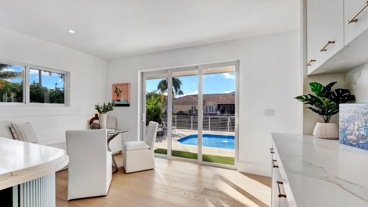 For Sale: $3,650,000 (4 beds, 4 baths, 3835 Square Feet)