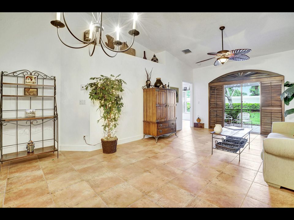 В аренду: $3,000 (2 спален, 2 ванн, 1396 Квадратных фут)