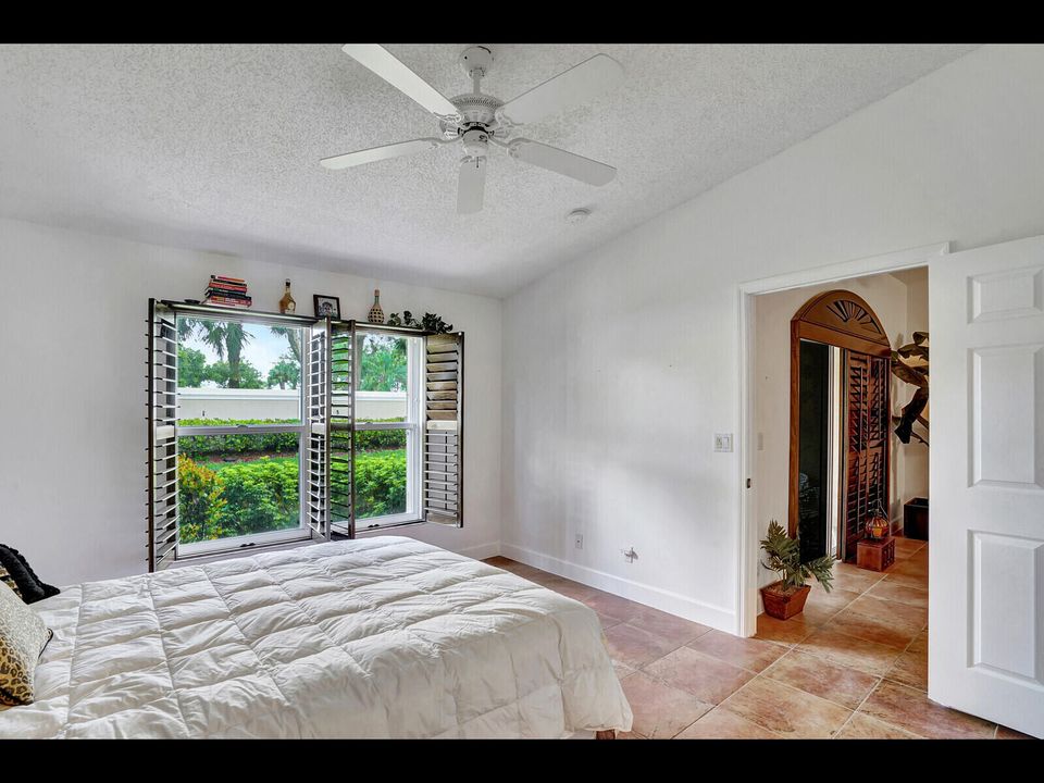 В аренду: $3,000 (2 спален, 2 ванн, 1396 Квадратных фут)