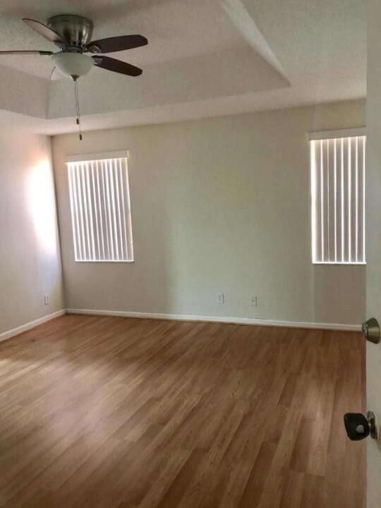 For Rent: $2,795 (3 beds, 2 baths, 1863 Square Feet)