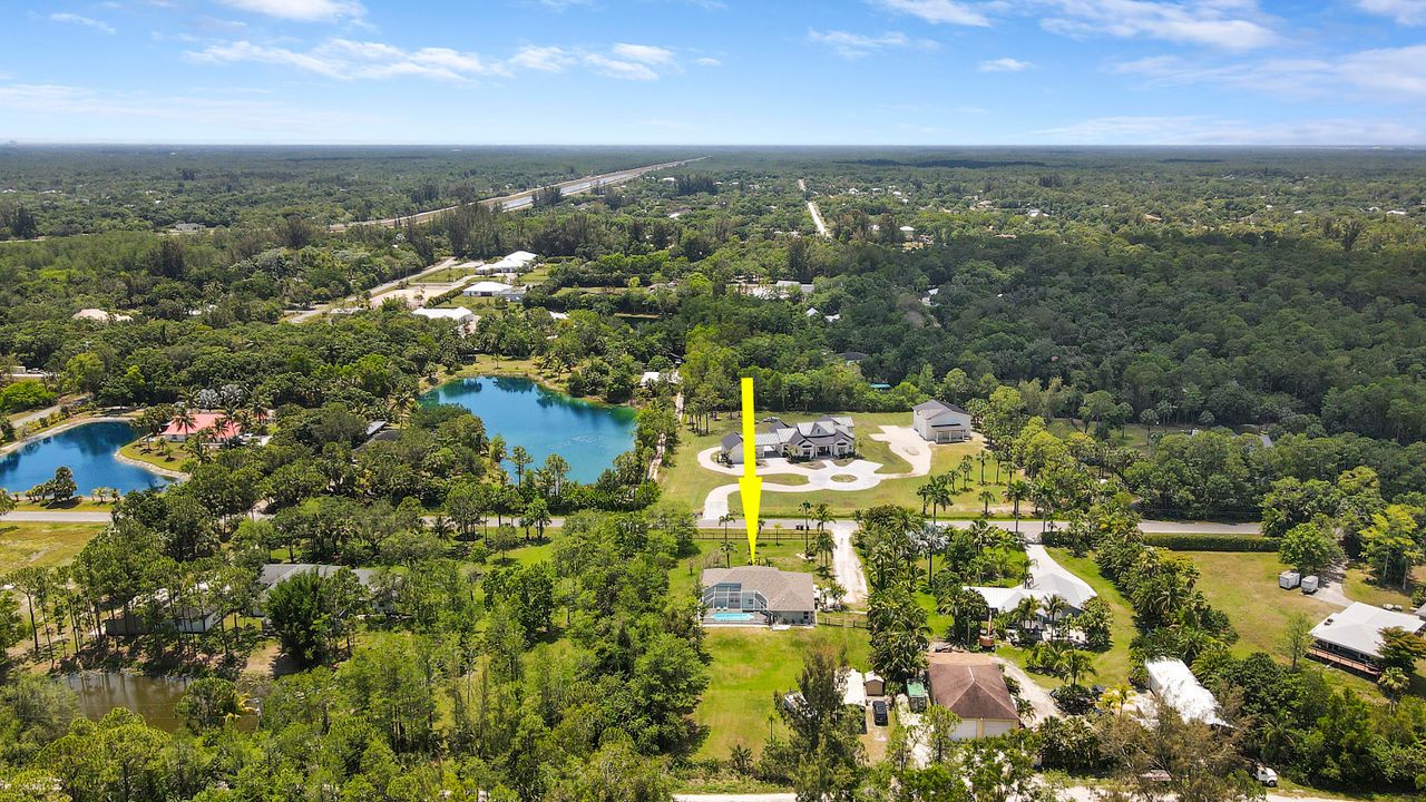 Activo con contrato: $879,000 (3 camas, 2 baños, 1928 Pies cuadrados)