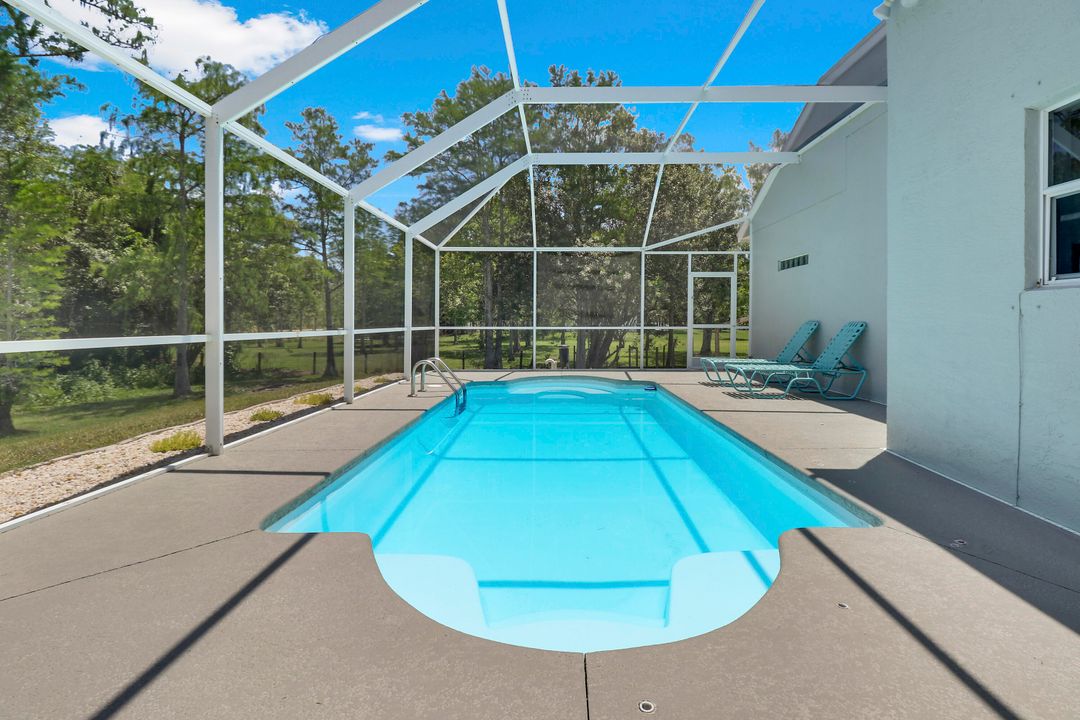 Activo con contrato: $879,000 (3 camas, 2 baños, 1928 Pies cuadrados)