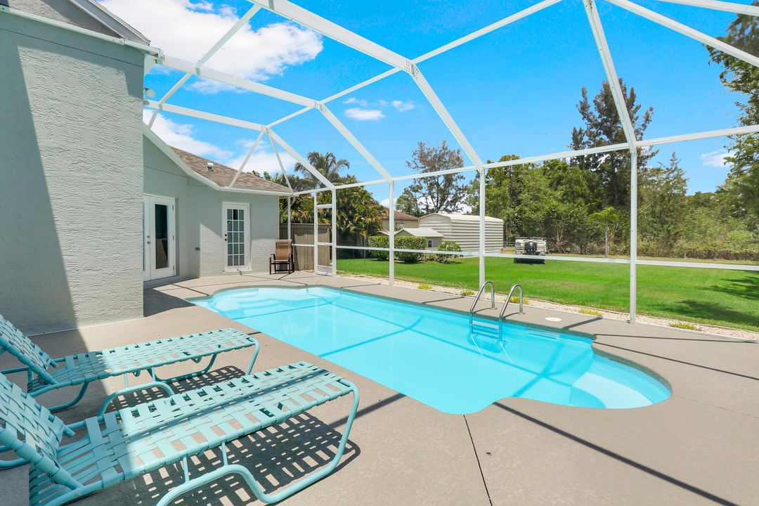 Activo con contrato: $879,000 (3 camas, 2 baños, 1928 Pies cuadrados)