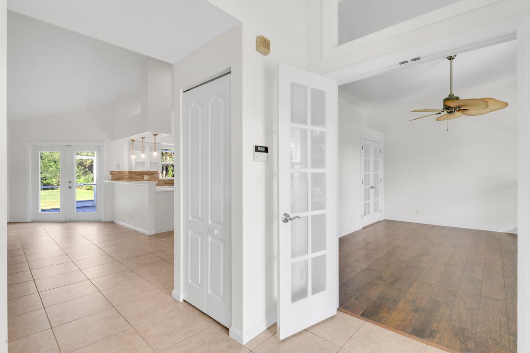 Activo con contrato: $879,000 (3 camas, 2 baños, 1928 Pies cuadrados)