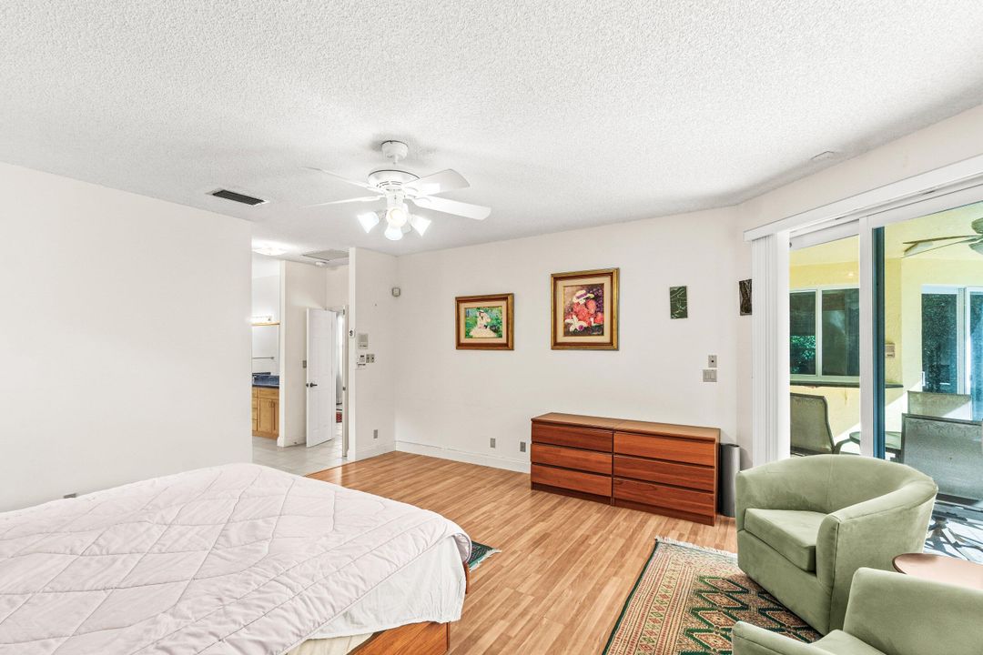 Под контрактом: $1,350,000 (5 спален, 3 ванн, 3054 Квадратных фут)