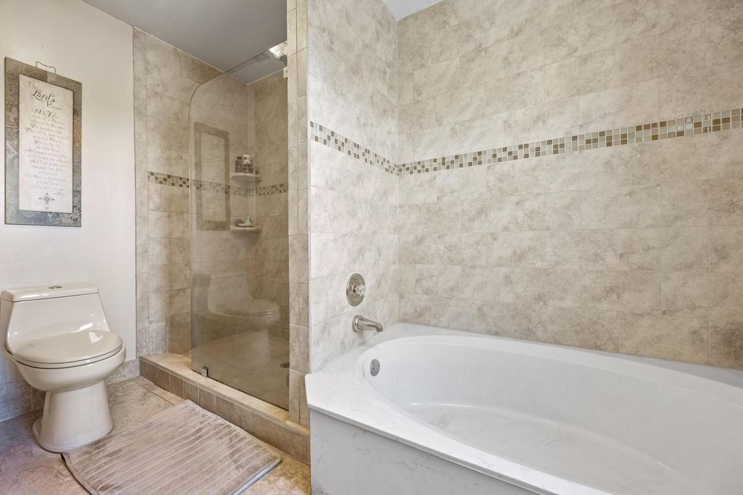 На продажу: $730,000 (4 спален, 2 ванн, 2011 Квадратных фут)