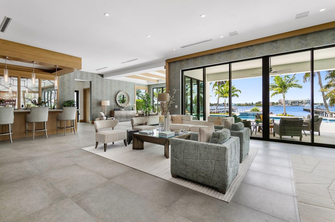 На продажу: $12,450,000 (5 спален, 5 ванн, 5098 Квадратных фут)