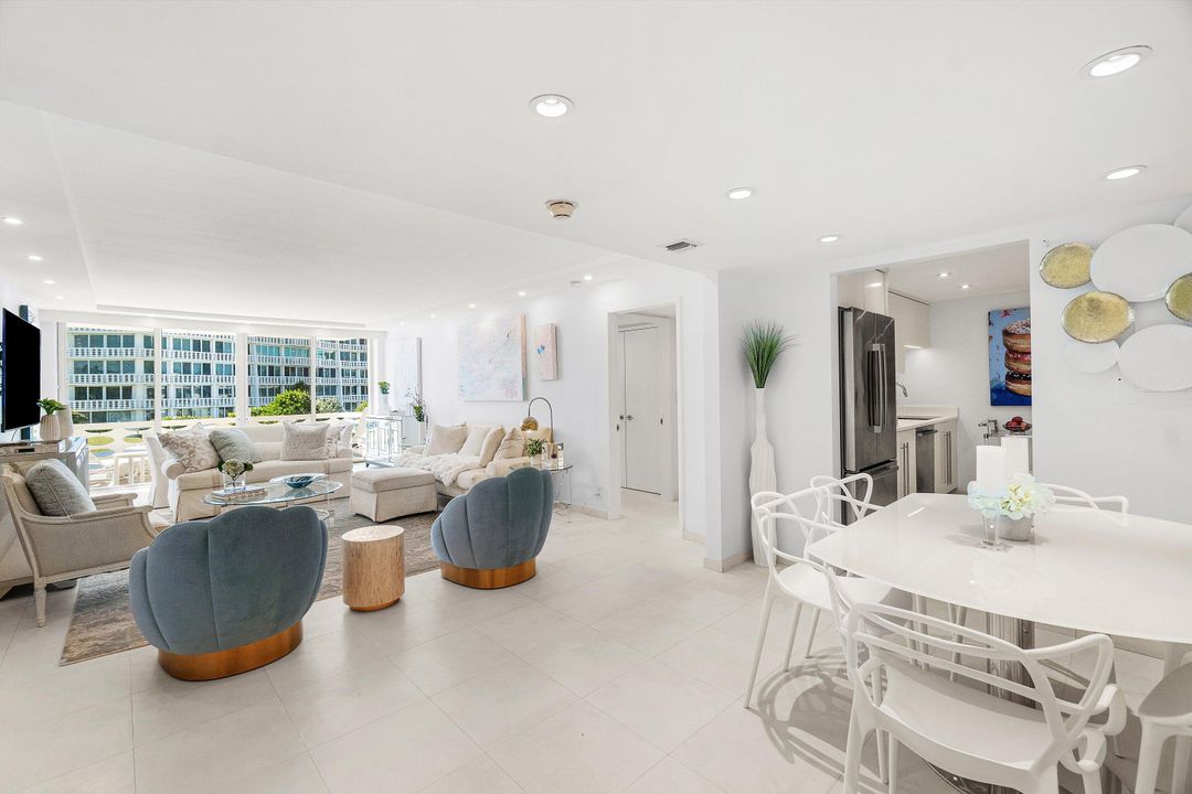 For Sale: $3,195,000 (2 beds, 2 baths, 1391 Square Feet)