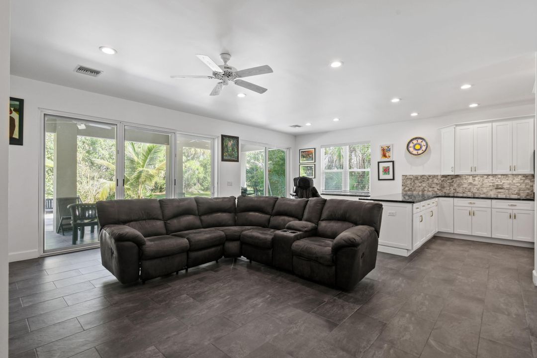 For Sale: $1,200,000 (3 beds, 2 baths, 1532 Square Feet)