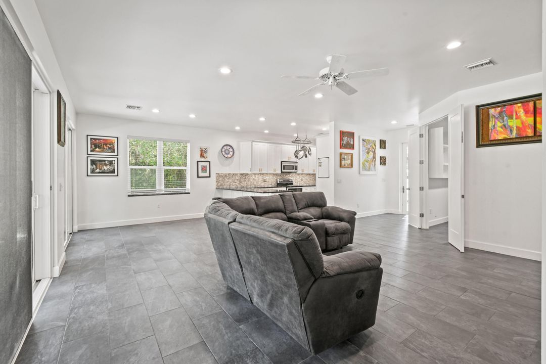 For Sale: $1,200,000 (3 beds, 2 baths, 1532 Square Feet)
