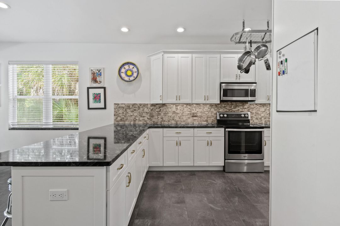 For Sale: $1,200,000 (3 beds, 2 baths, 1532 Square Feet)