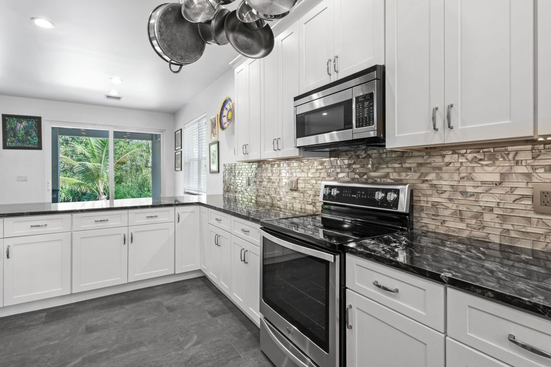 For Sale: $1,200,000 (3 beds, 2 baths, 1532 Square Feet)