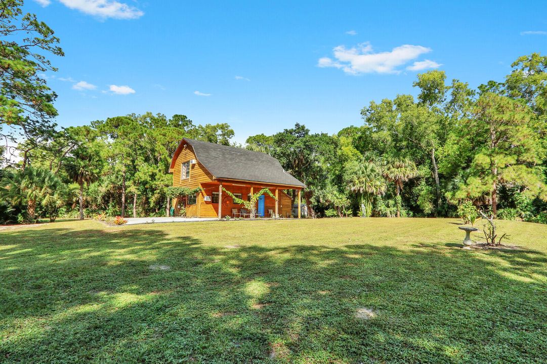 待售: $699,000 (2 贝兹, 1 浴室, 1120 平方英尺)