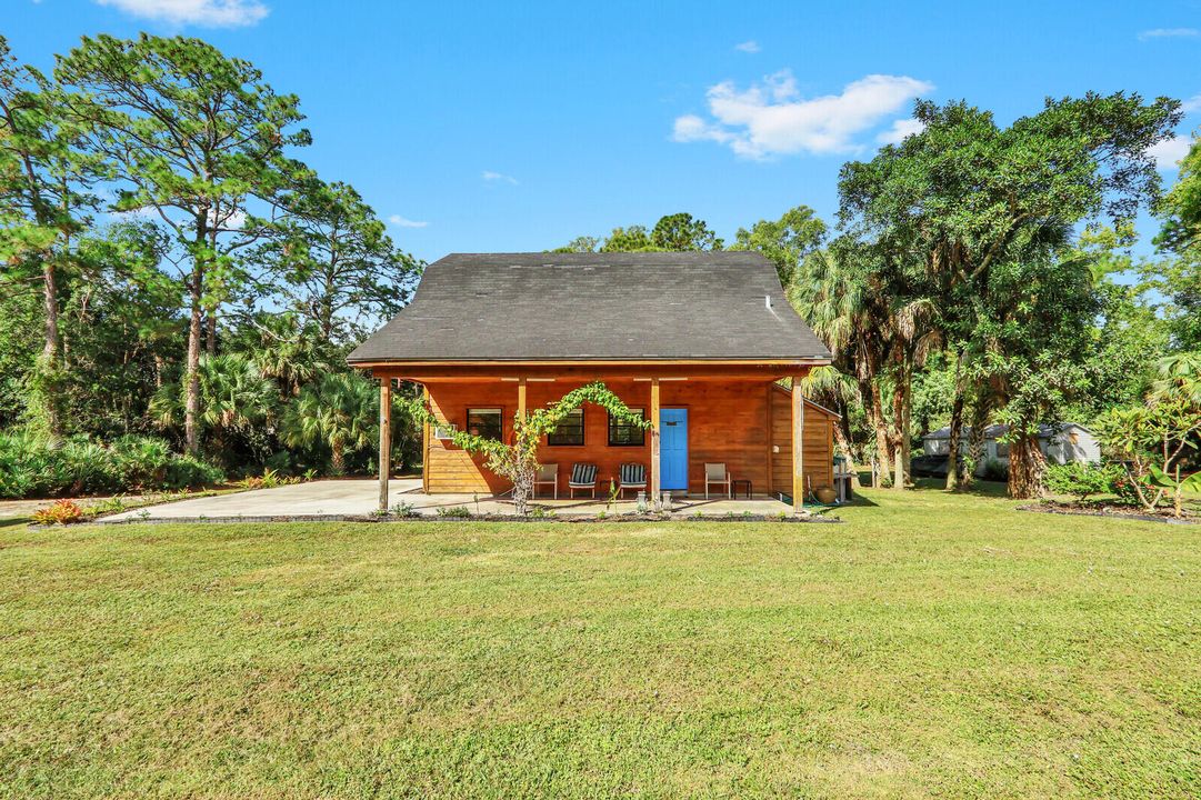 待售: $699,000 (2 贝兹, 1 浴室, 1120 平方英尺)