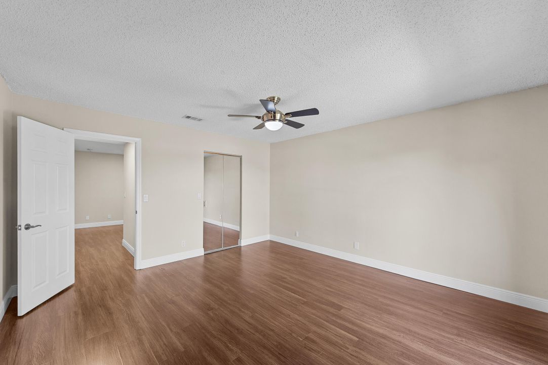 待售: $322,500 (2 贝兹, 2 浴室, 1558 平方英尺)