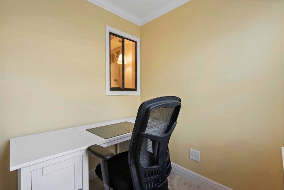 For Sale: $475,000 (3 beds, 2 baths, 2015 Square Feet)