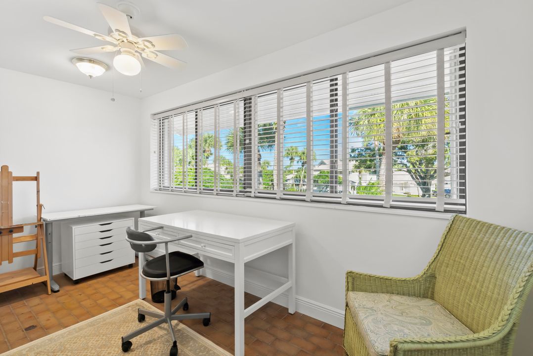 For Sale: $475,000 (3 beds, 2 baths, 2015 Square Feet)