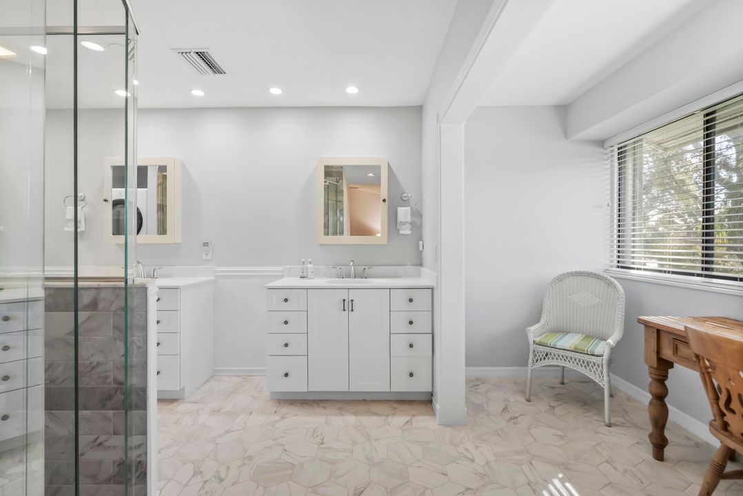 For Sale: $475,000 (3 beds, 2 baths, 2015 Square Feet)