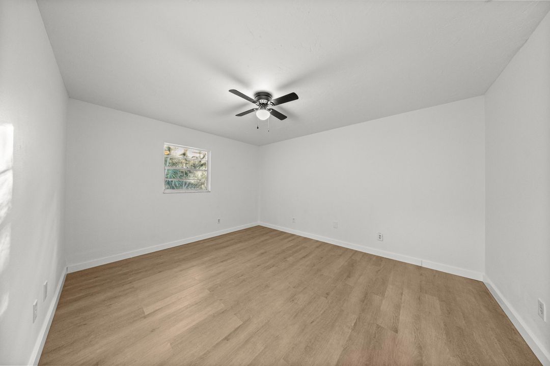 В аренду: $1,350 (2 спален, 1 ванн, 870 Квадратных фут)