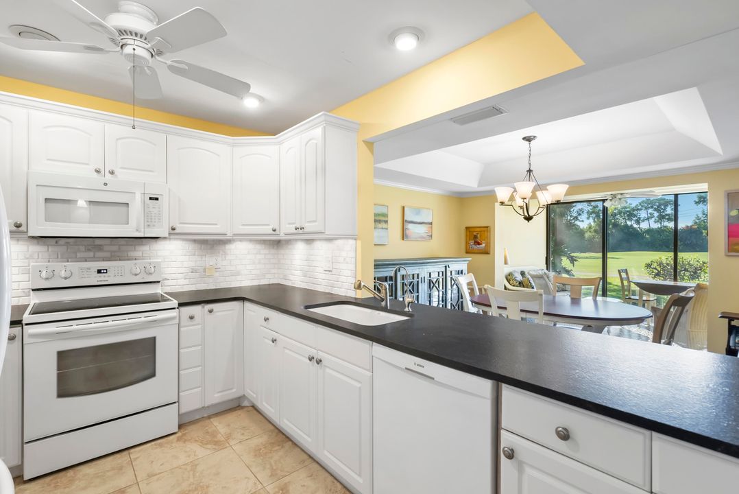 For Sale: $475,000 (3 beds, 2 baths, 2015 Square Feet)