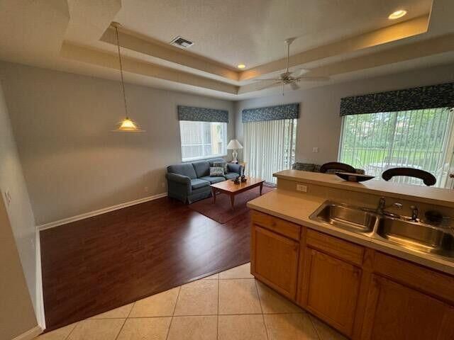 For Sale: $249,900 (2 beds, 2 baths, 1312 Square Feet)