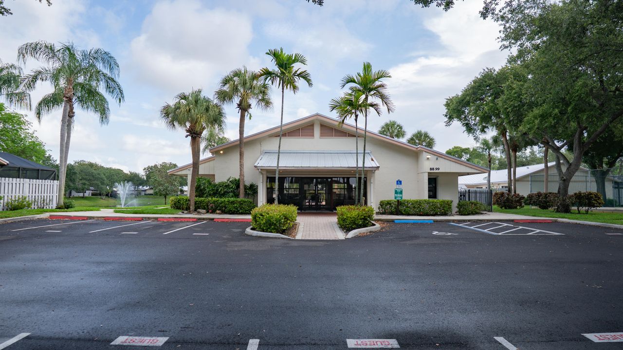 На продажу: $390,000 (3 спален, 2 ванн, 1350 Квадратных фут)