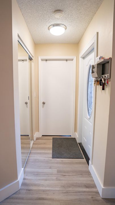 На продажу: $390,000 (3 спален, 2 ванн, 1350 Квадратных фут)