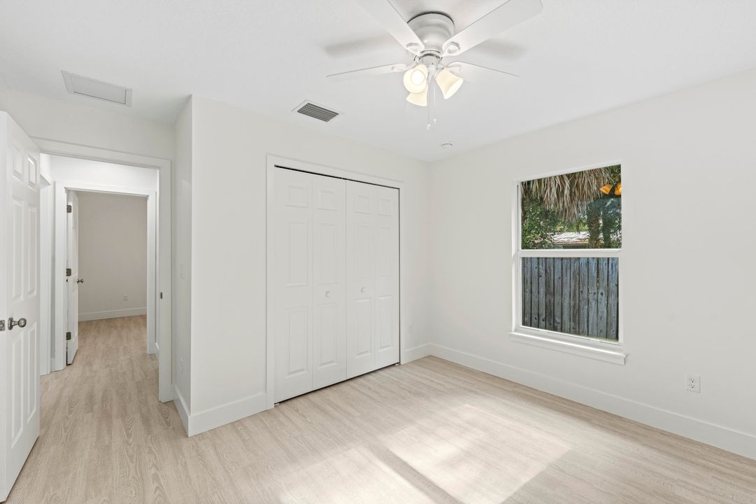 For Rent: $2,295 (3 beds, 2 baths, 1382 Square Feet)