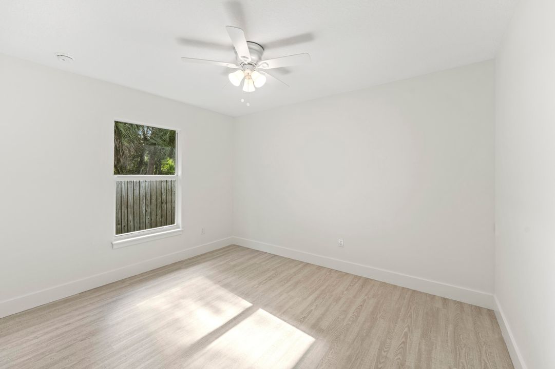 For Rent: $2,295 (3 beds, 2 baths, 1382 Square Feet)