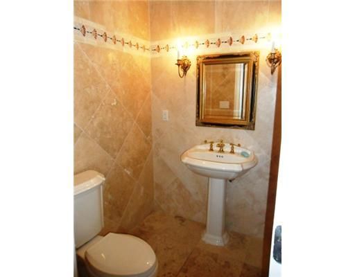 En Renta: $6,300 (3 camas, 3 baños, 2147 Pies cuadrados)