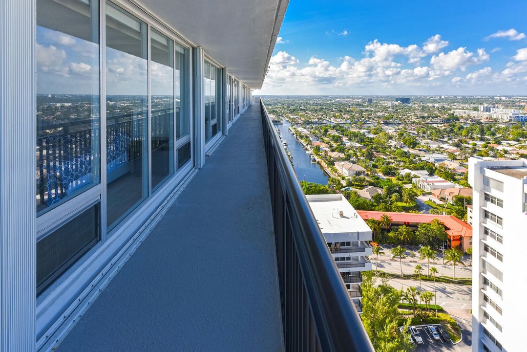 En Venta: $899,000 (2 camas, 2 baños, 1650 Pies cuadrados)