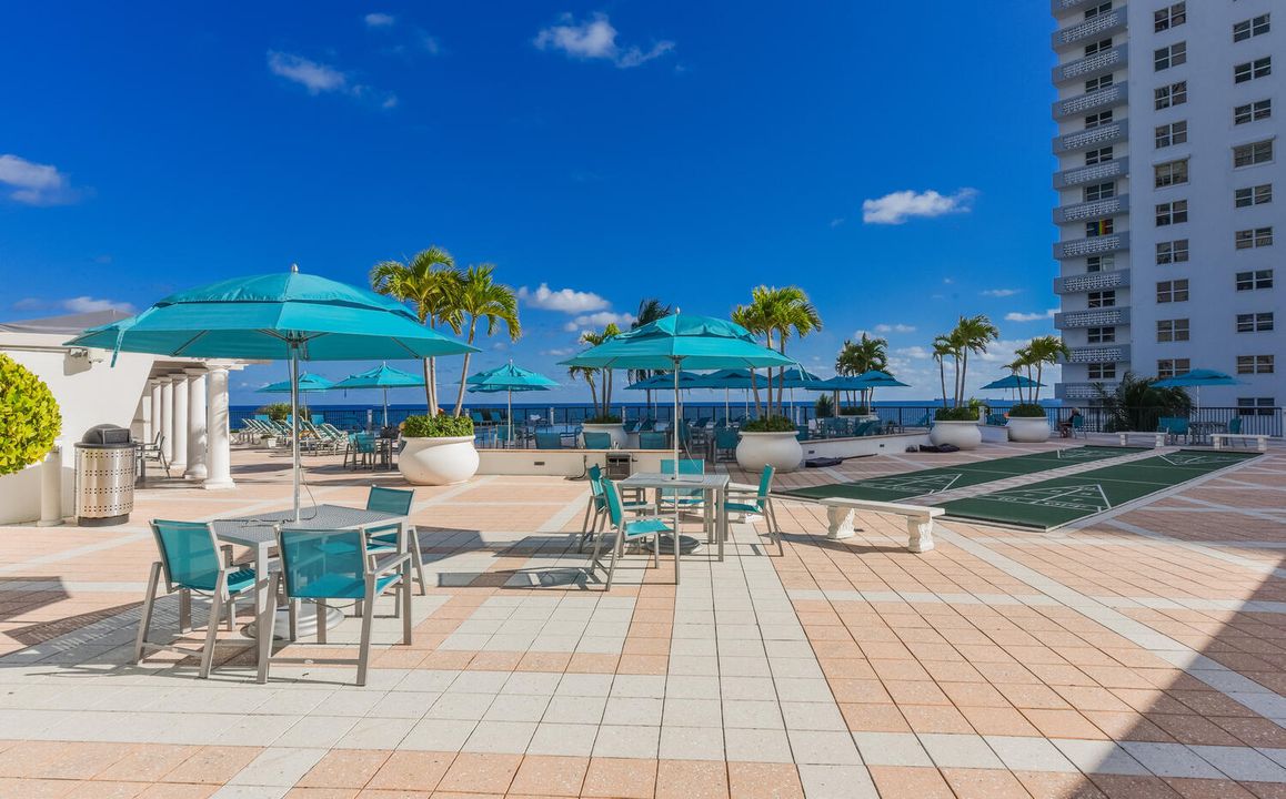 En Venta: $899,000 (2 camas, 2 baños, 1650 Pies cuadrados)