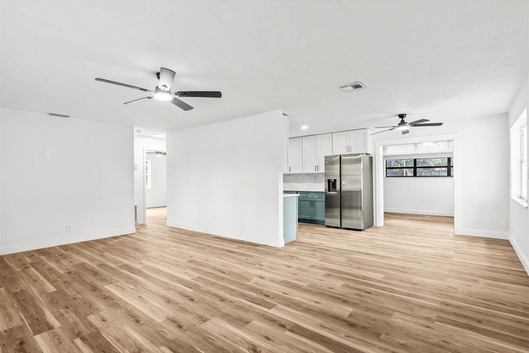 For Sale: $679,999 (3 beds, 2 baths, 1460 Square Feet)