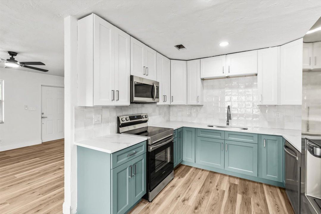 For Sale: $679,999 (3 beds, 2 baths, 1460 Square Feet)