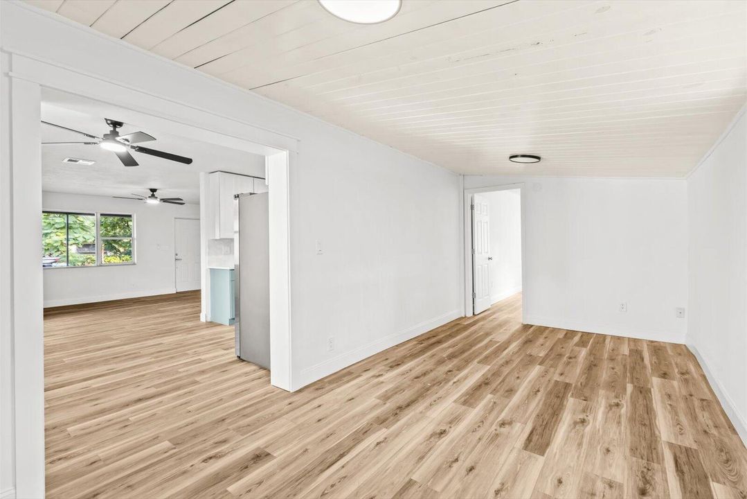 For Sale: $679,999 (3 beds, 2 baths, 1460 Square Feet)