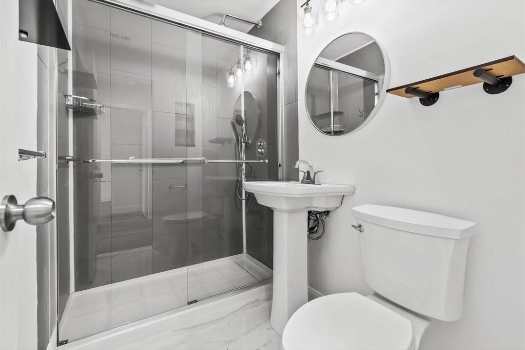 For Sale: $679,999 (3 beds, 2 baths, 1460 Square Feet)