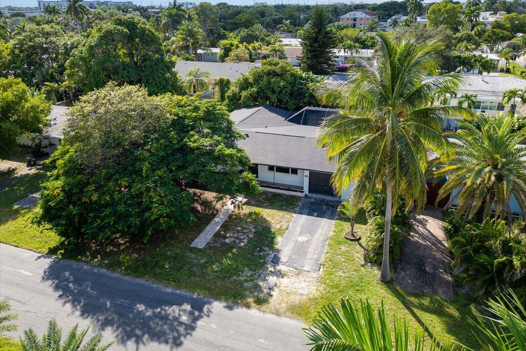 For Sale: $679,999 (3 beds, 2 baths, 1460 Square Feet)