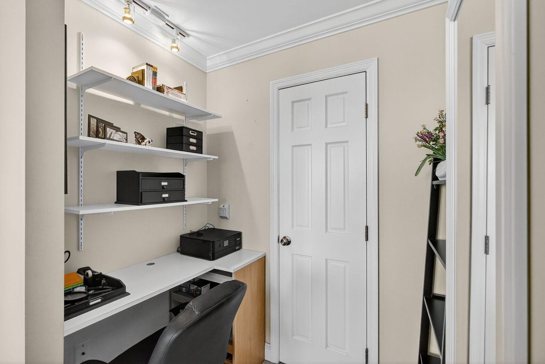 En Venta: $569,000 (2 camas, 2 baños, 1210 Pies cuadrados)