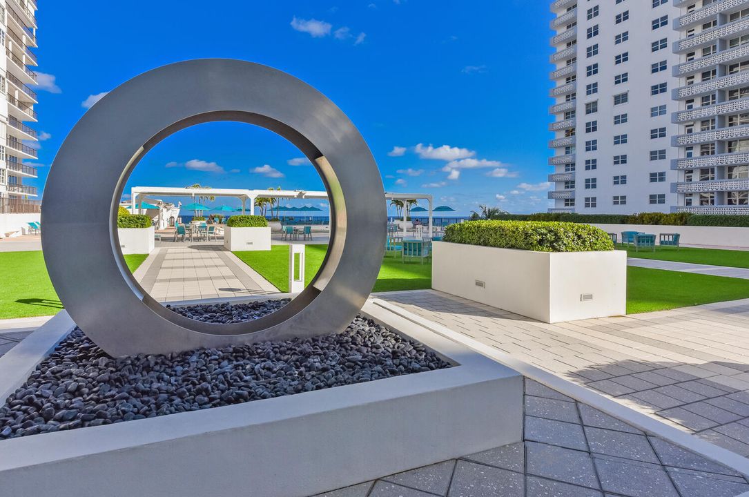 For Rent: $7,500 (2 beds, 2 baths, 1650 Square Feet)