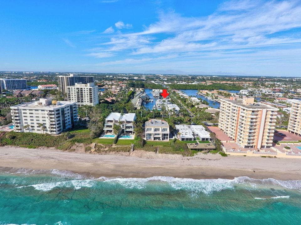 For Sale: $925,000 (3 beds, 2 baths, 1562 Square Feet)