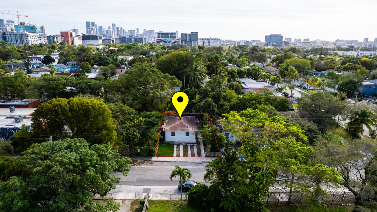 En Venta: $1,250,000 (0 camas, 0 baños, 900 Pies cuadrados)