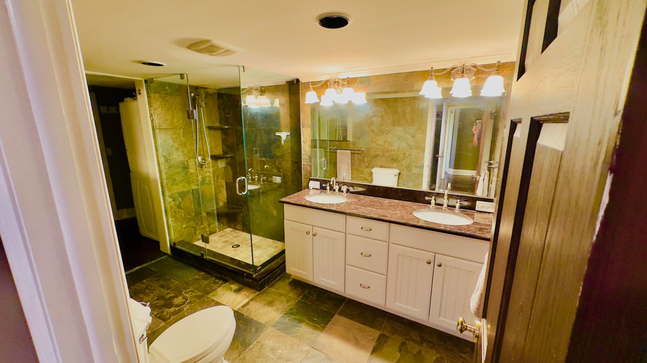 На продажу: $365,000 (2 спален, 2 ванн, 1414 Квадратных фут)