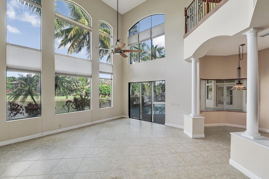 For Rent: $9,800 (5 beds, 6 baths, 5787 Square Feet)