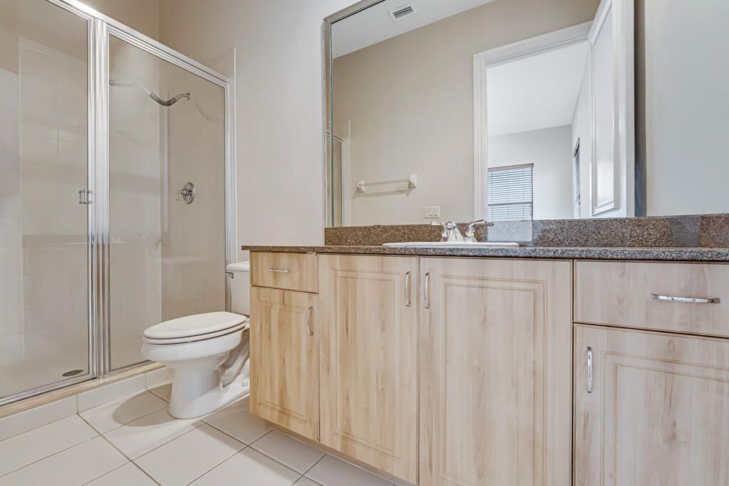 For Rent: $9,800 (5 beds, 6 baths, 5787 Square Feet)