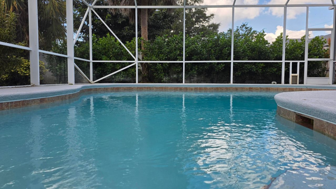 На продажу: $525,000 (4 спален, 2 ванн, 2012 Квадратных фут)