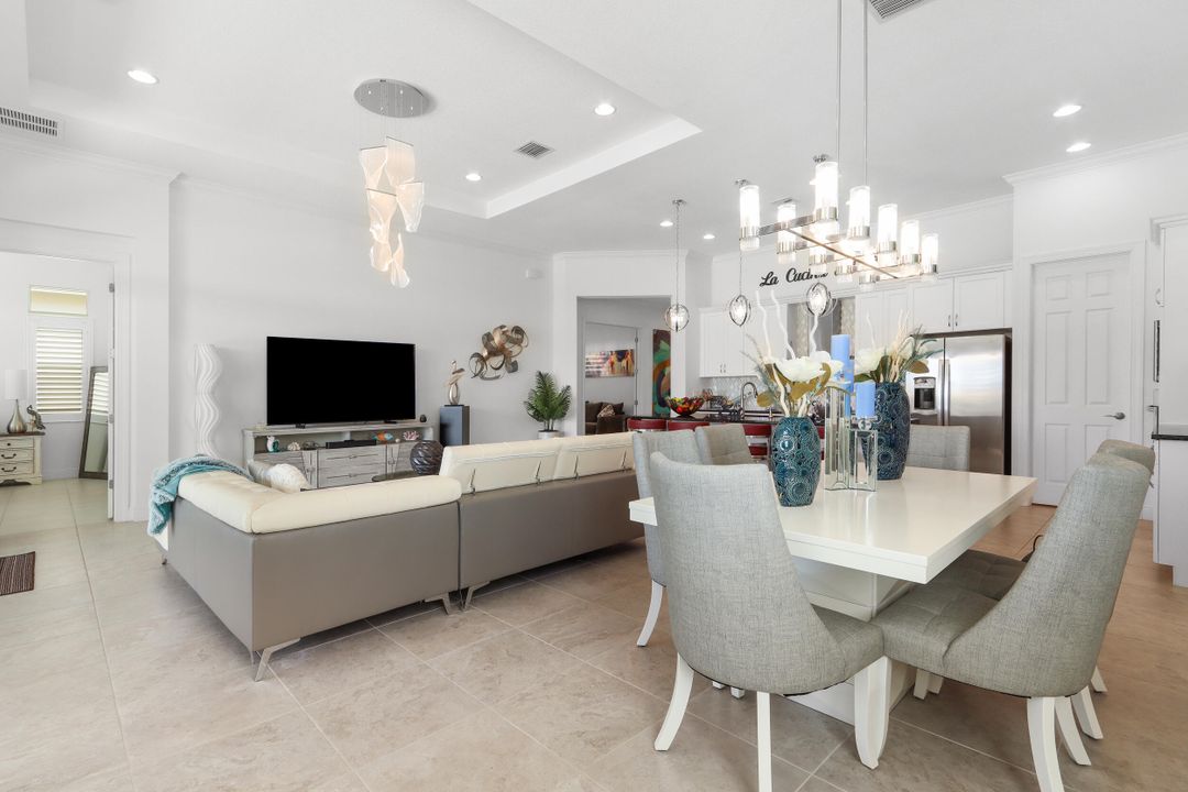 For Rent: $4,900 (3 beds, 2 baths, 1932 Square Feet)