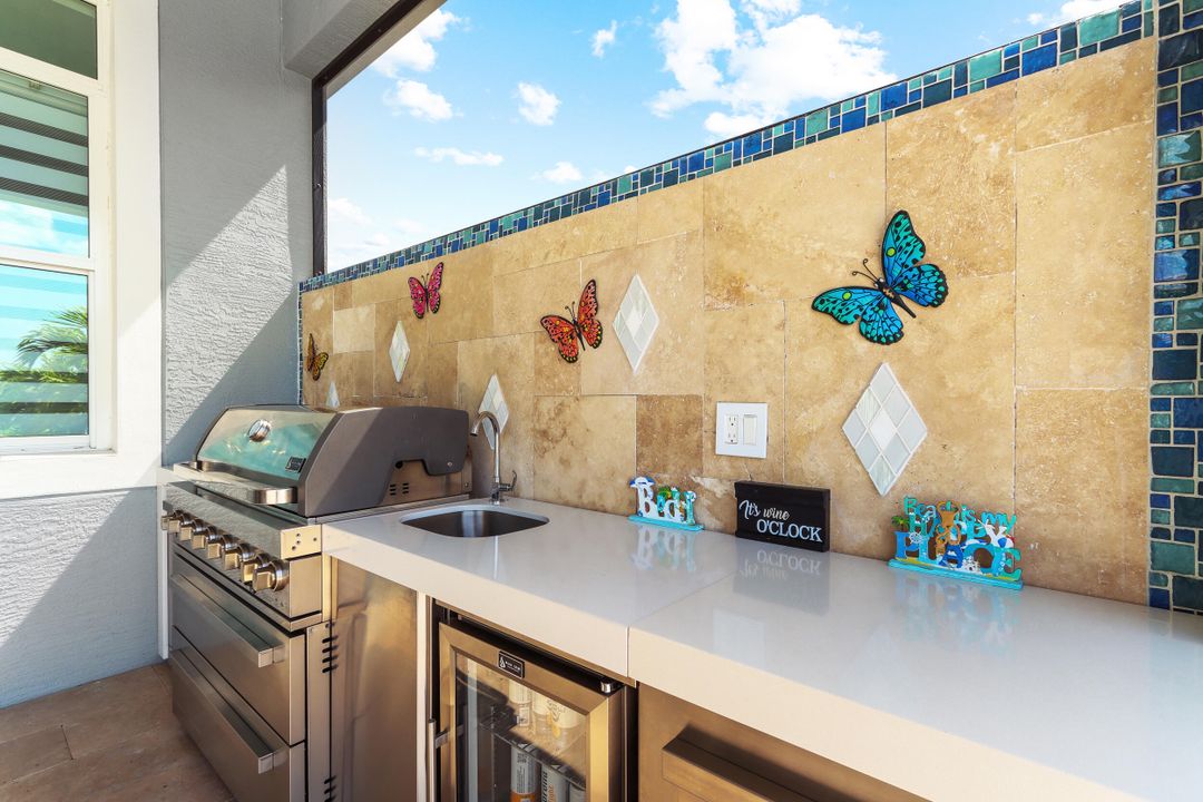 For Rent: $4,900 (3 beds, 2 baths, 1932 Square Feet)