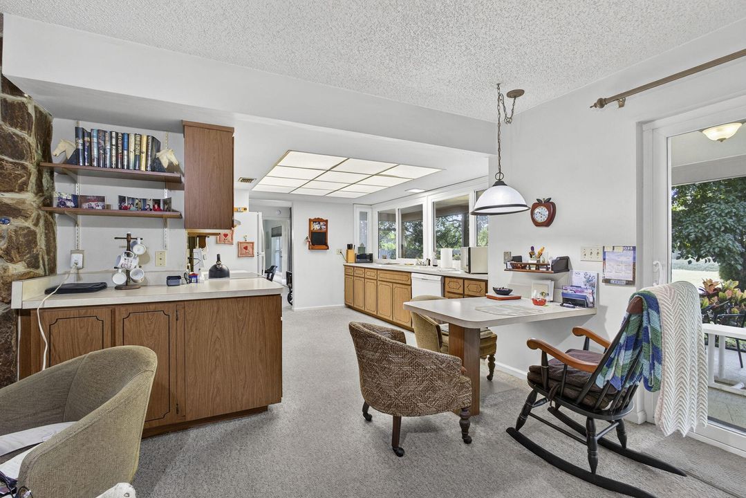 Active With Contract: $550,000 (3 beds, 2 baths, 2028 Square Feet)