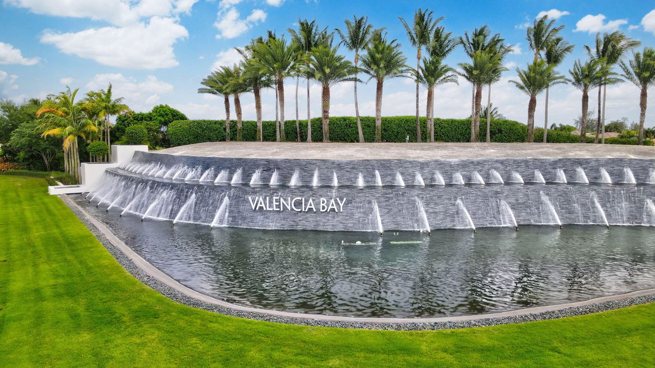 For Sale: $1,050,000 (3 beds, 3 baths, 2309 Square Feet)